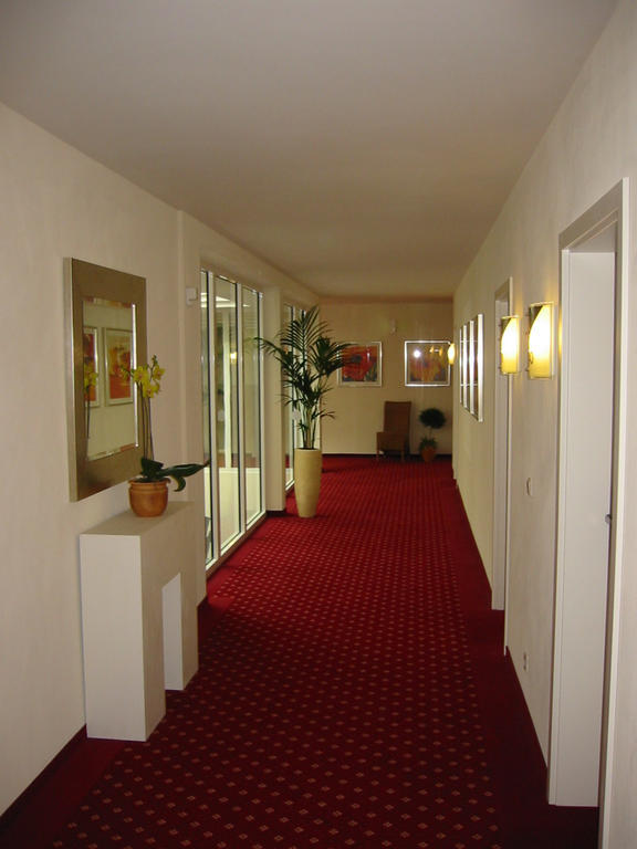 Hotel Am Erzengel Bocholt Bagian luar foto